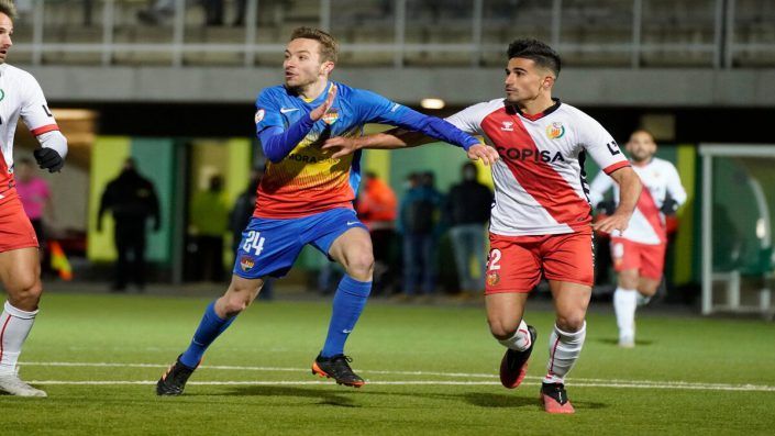 Marc Aguado en un partido con el Andorra en 2021 (Foto: FC Andorra)