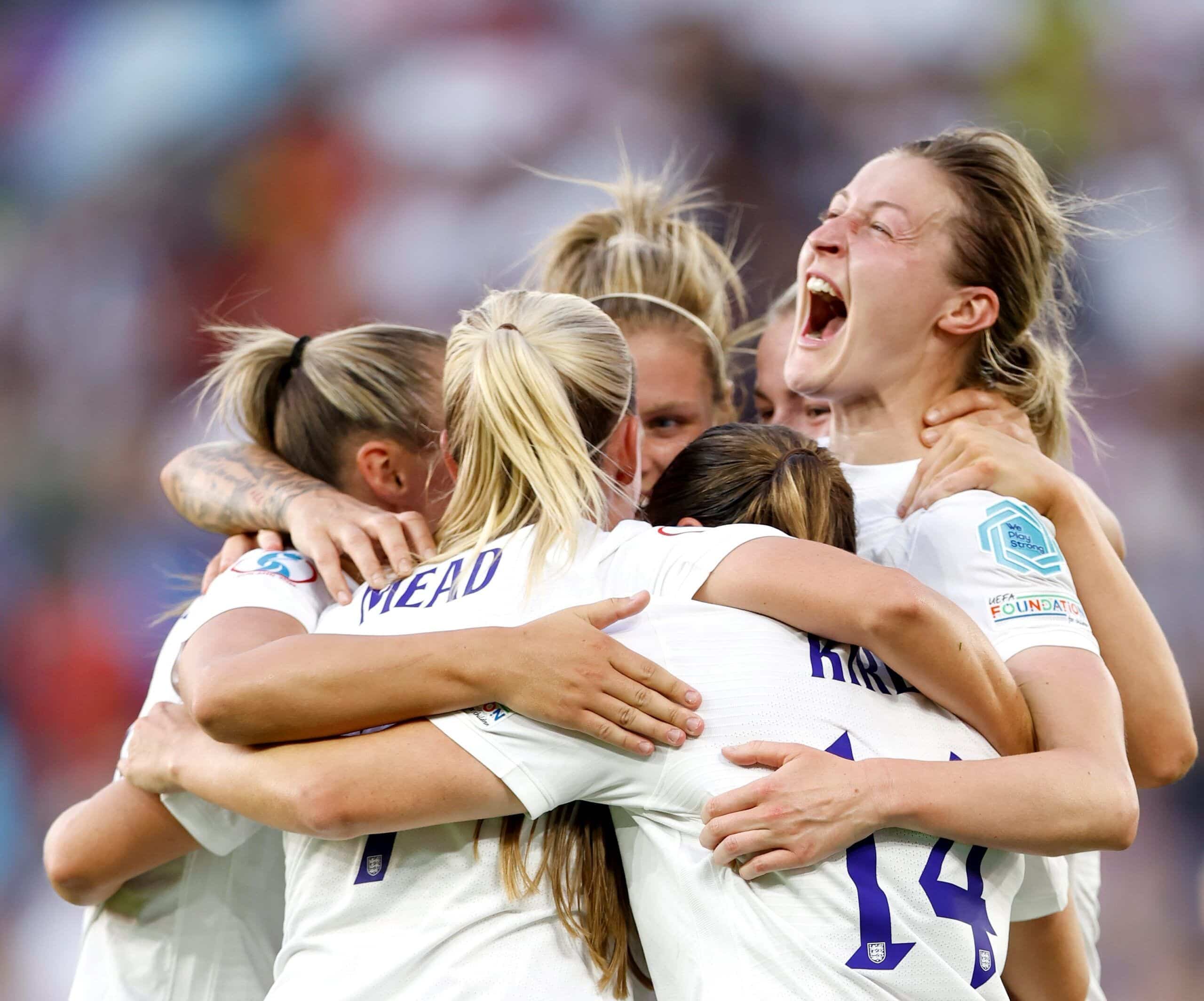 Twitter Oficial de la Selección Inglesa (@Lionesses)
