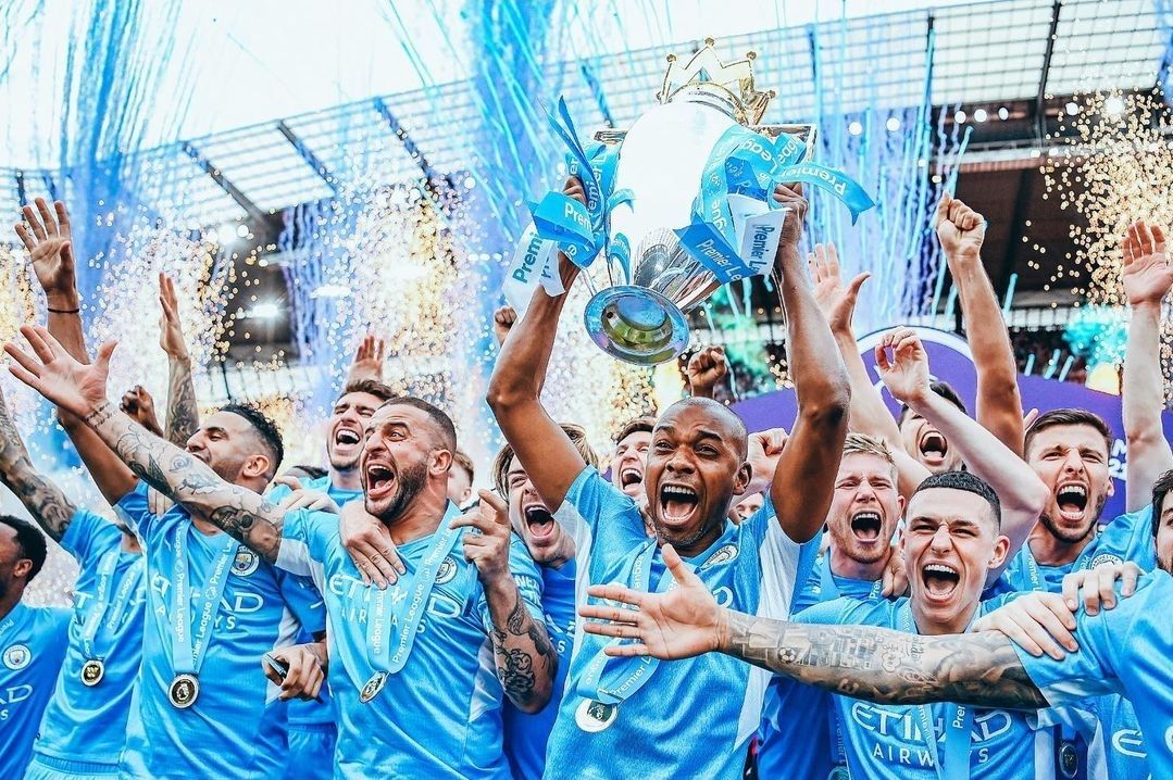 instagram.com/mancity