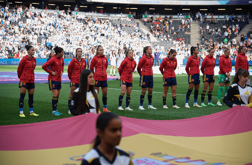 foto del Twitter de la selección española de fútbol femenina @sefutbolfem
