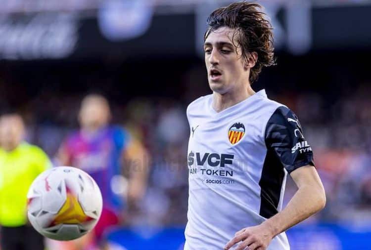 Bryan Gil con el Valencia