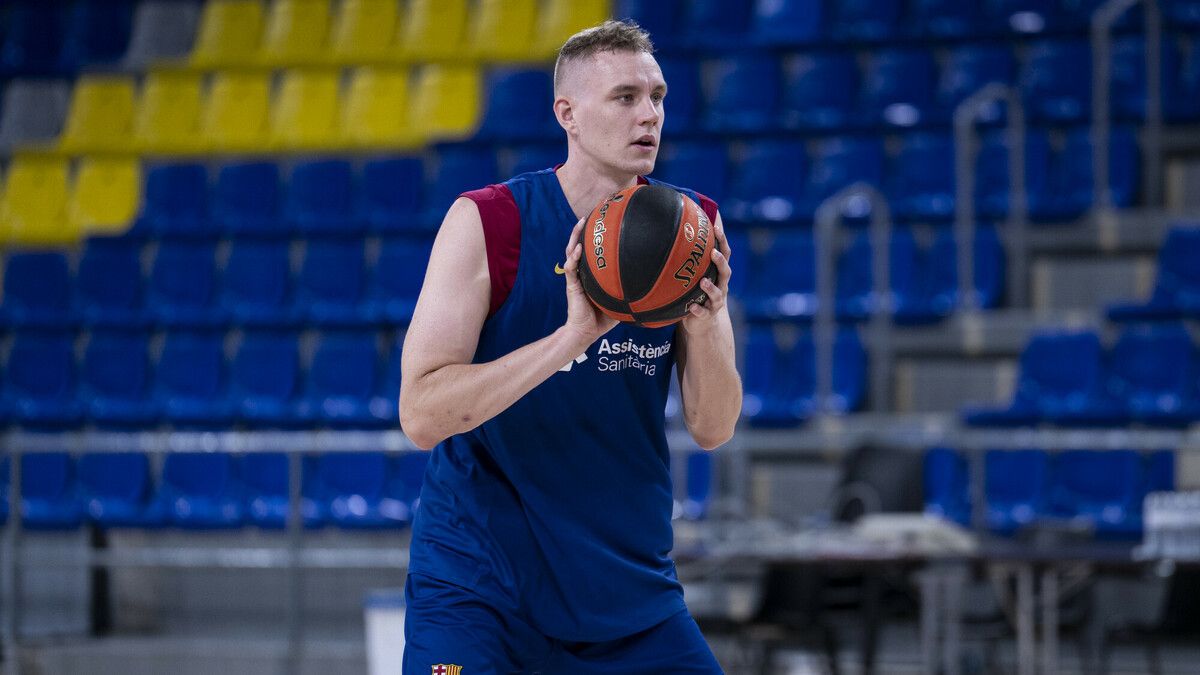 Anzejs Pasecniks se une a la pretemporada del Barça