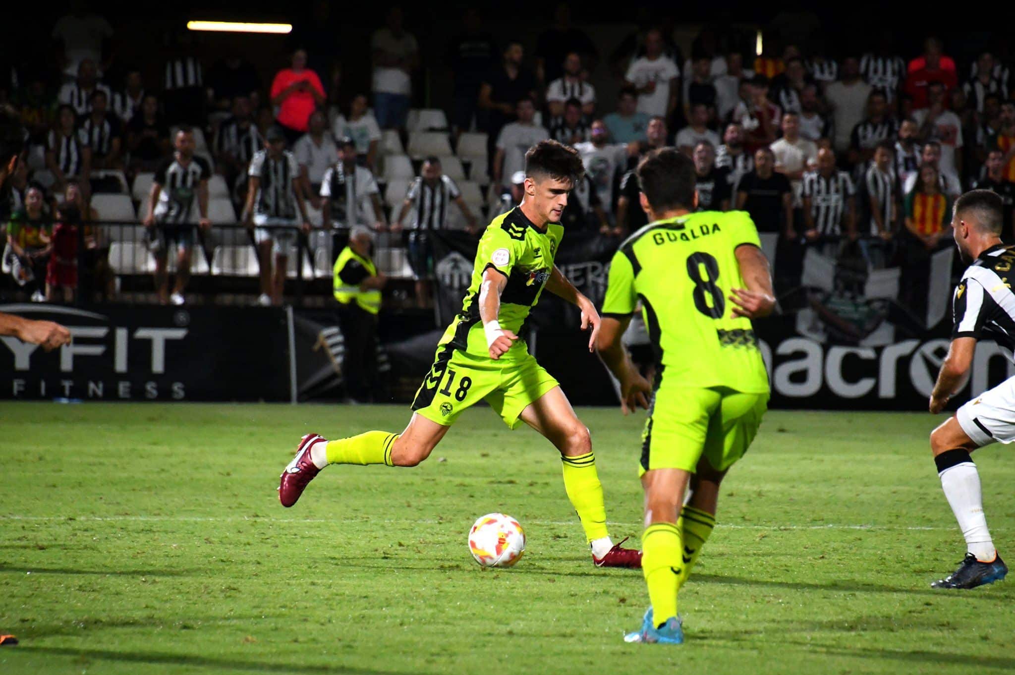 Pau Victor debutó en Castalia. Foto: @cesabadell