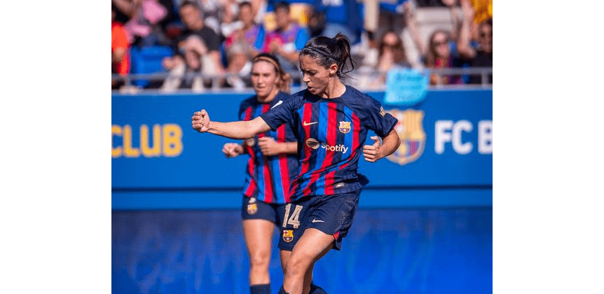Aitana Bonmatí celebrando su gol en su partido 200. Fuente: Twitter Oficial del FC Barcelona (@FCBfemeni)
