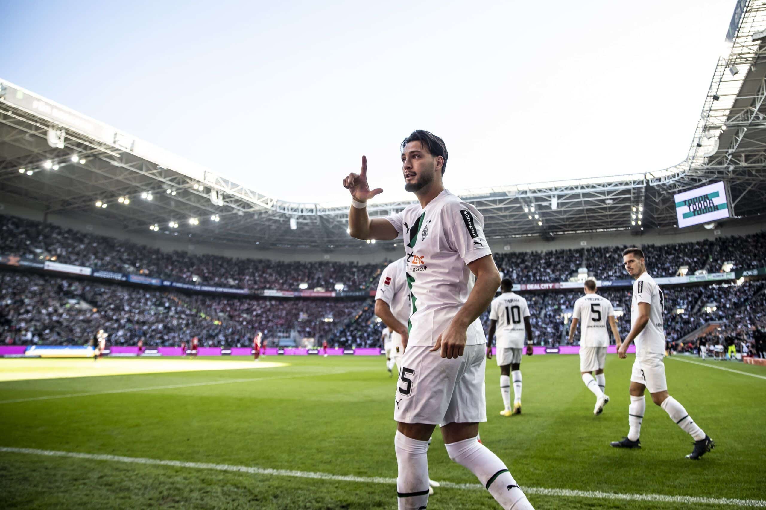 Borussia Mönchengladbach 5-2 Colonia: el 'Gladbach' vuelve a ganar a las 'cabras' tras dos años después. Fuente: (@borussia).