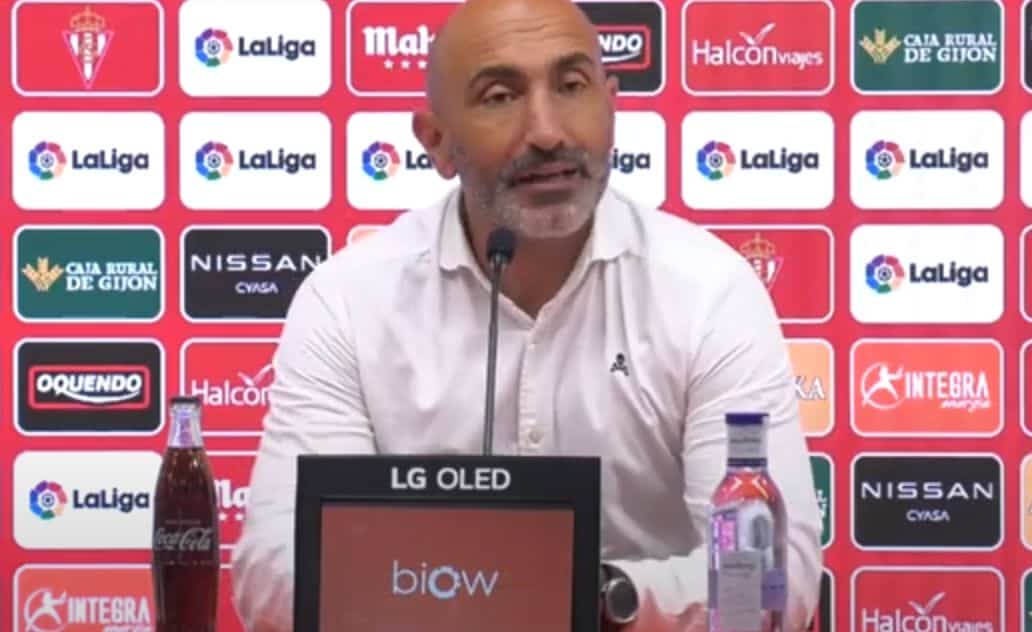Abelardo en rueda de prensa