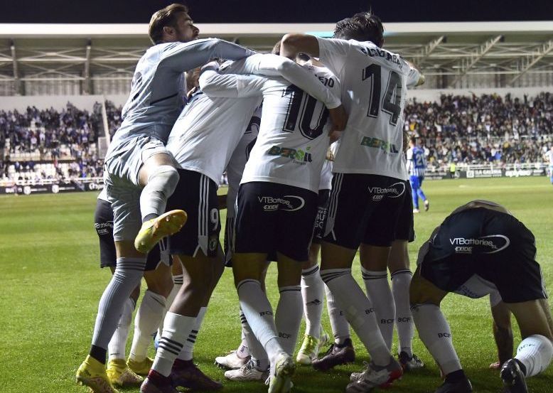 Burgos CF celebra gol