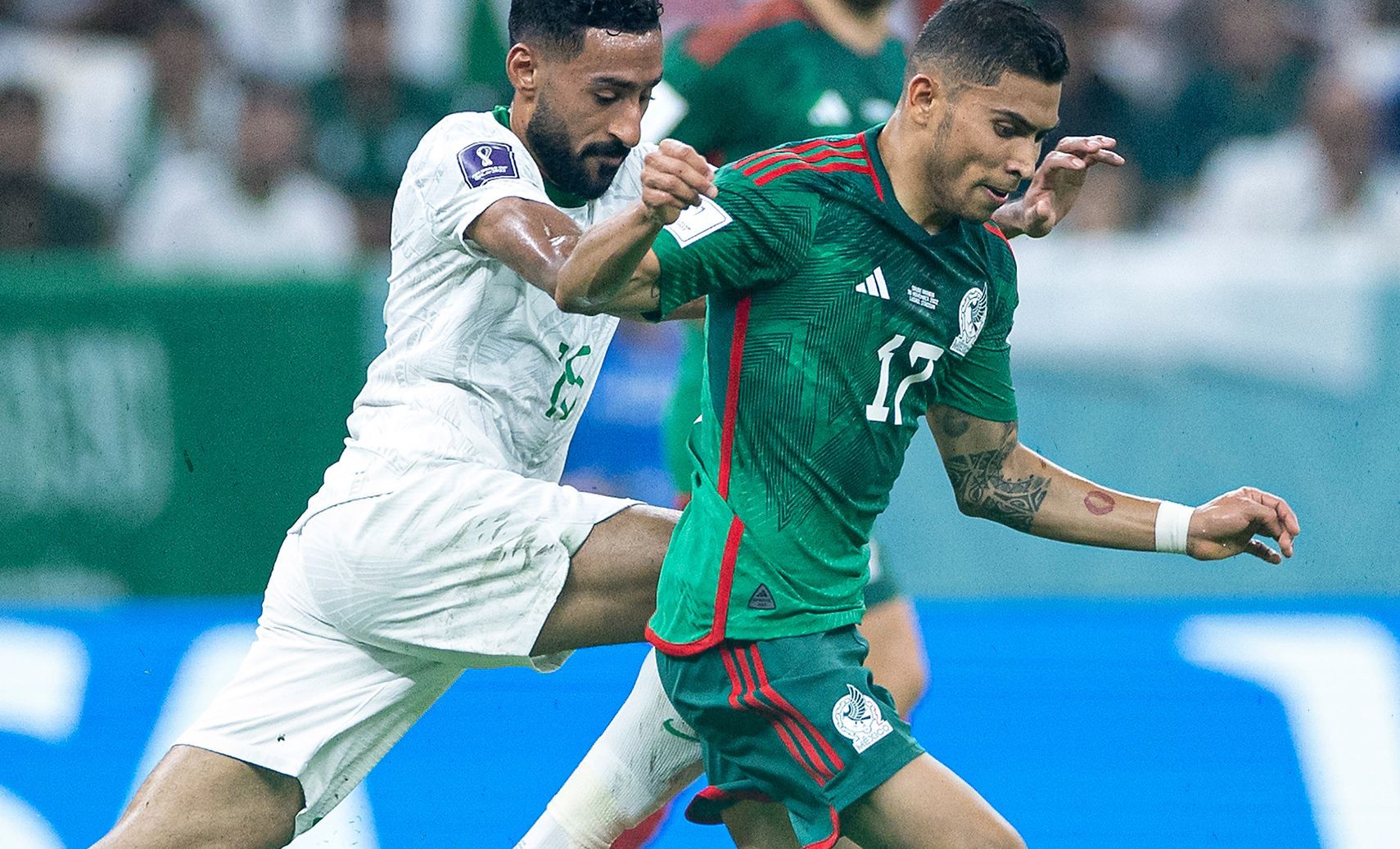 Orbellín Pineda con México frente a Alí Al-Hassan de Arabia Saudí