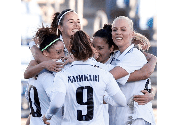 El Real Madrid celebra el gol de Nahikari García, cuarto del partido. Fuente: Twitter Oficial del Real Madrid (@realmadridfem)