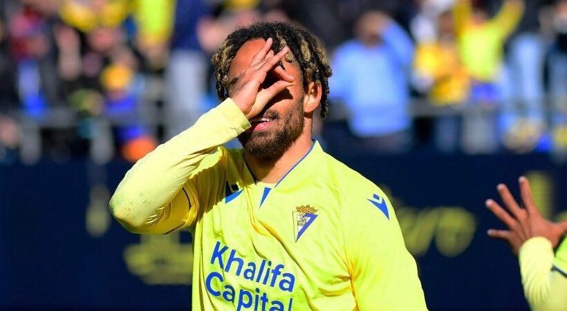 Théo Bongonda abrió el marcador. | Foto: @Cadiz_CF