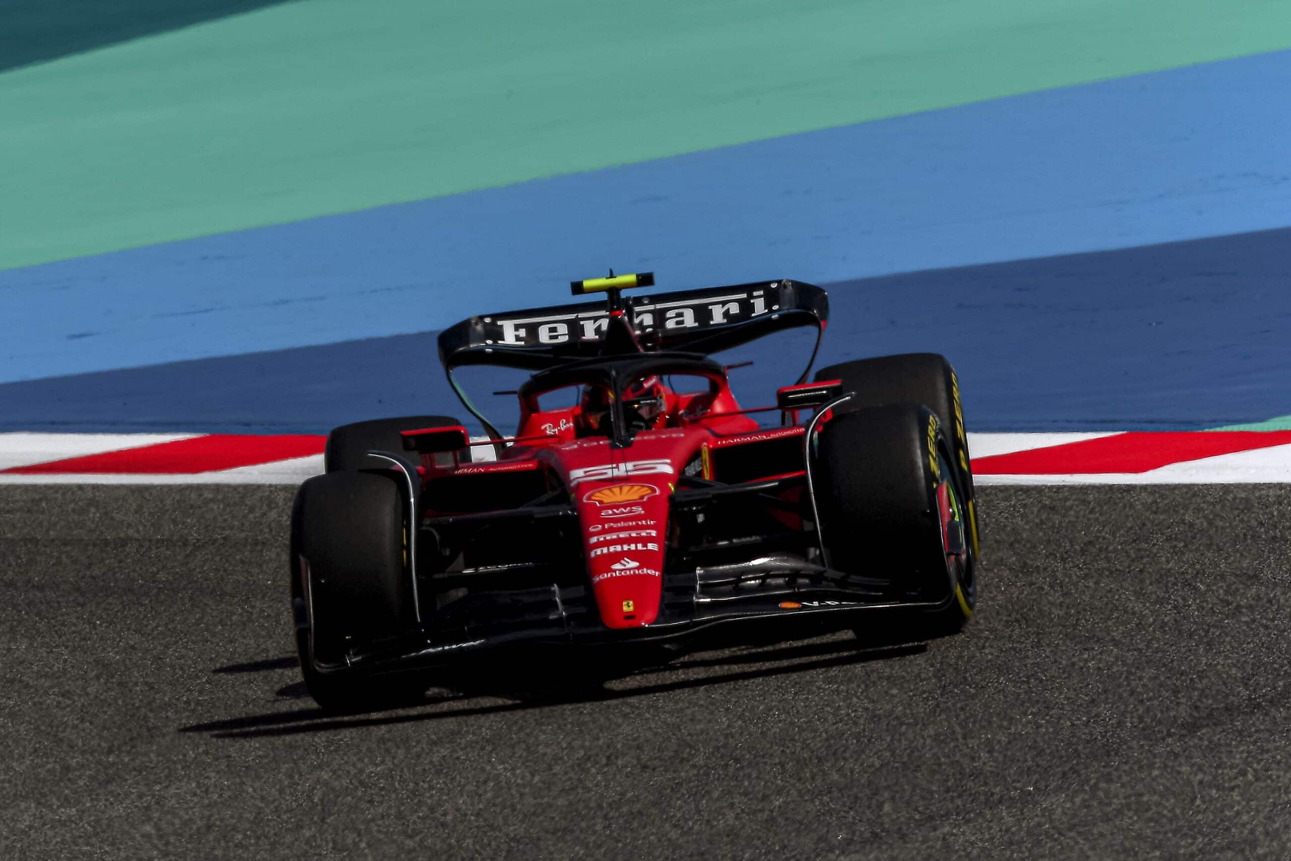 Foto: @ScuderiaFerrari