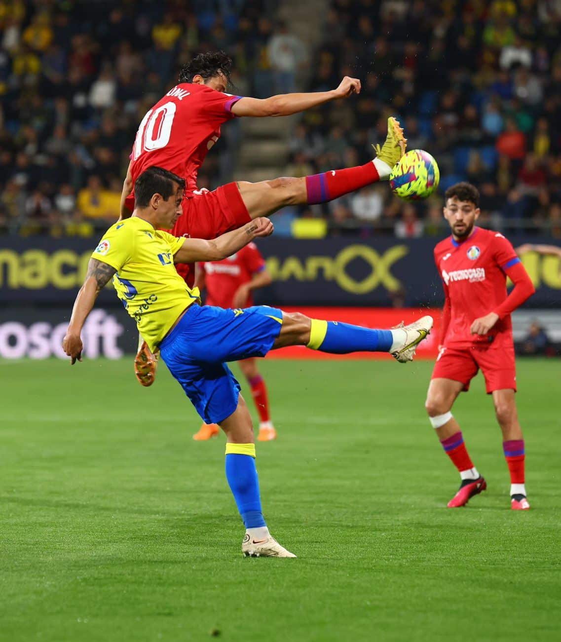 Luis Hernández y Ünal - @Cadiz_CF