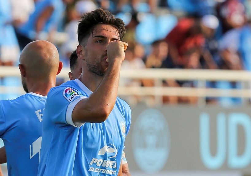 Juan Ibiza celebrando un gol con la UD Ibiza