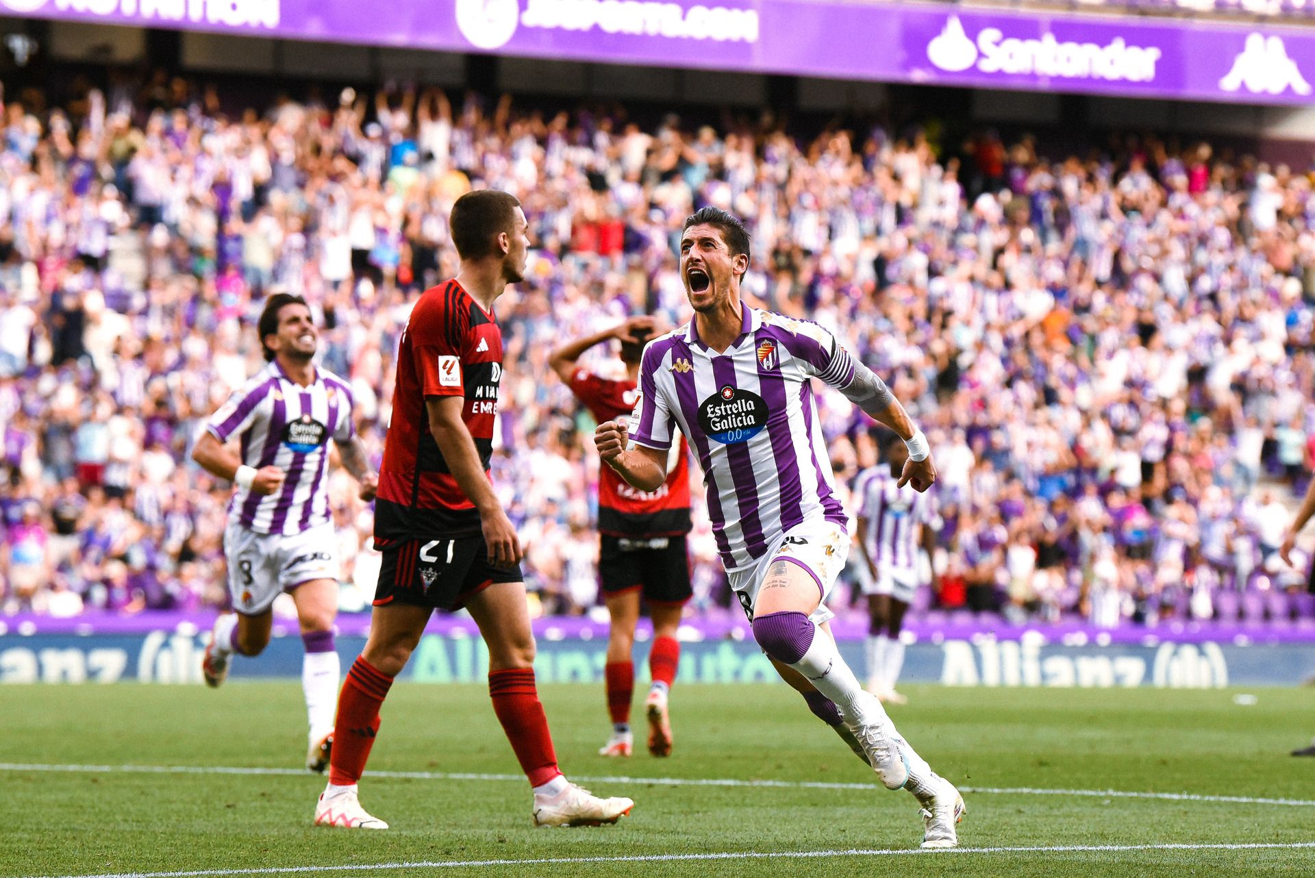Escudero celebra su gol ante el Mirandés. Foto: Real Valladolid