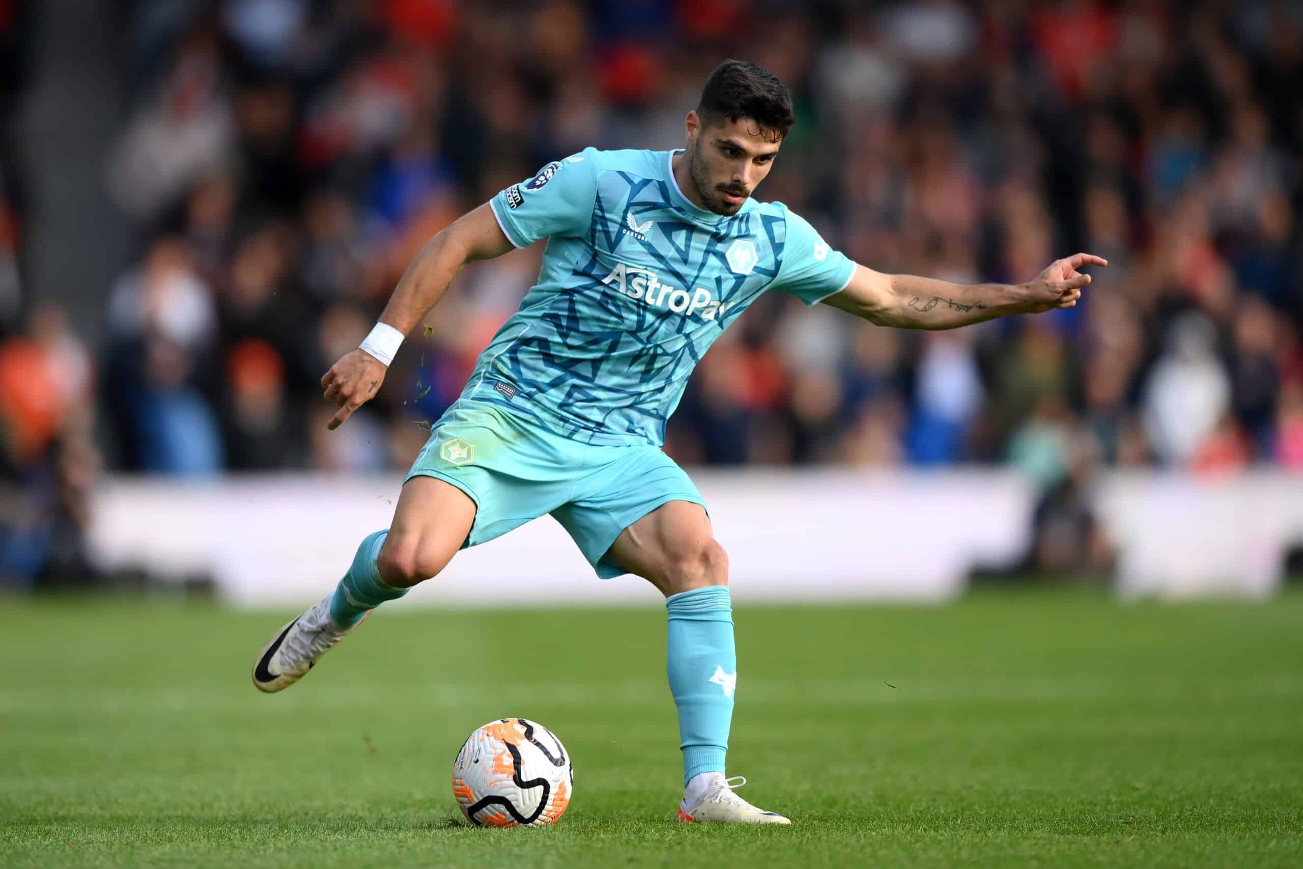 LUTON, ENGLAND - SEPTEMBER 23: Pedro Neto of Wolverhampton Wanderers during the Premier League match between Luton Town and Wolverhampton Wanderers at Kenilworth Road on September 23, 2023 in Luton, England. (Photo by Justin Setterfield/Getty Images)