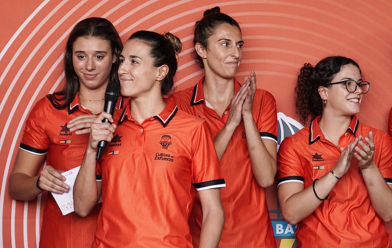 Buenavida y compañeras de VBC. Fuente: M.A. Polo (VBC).