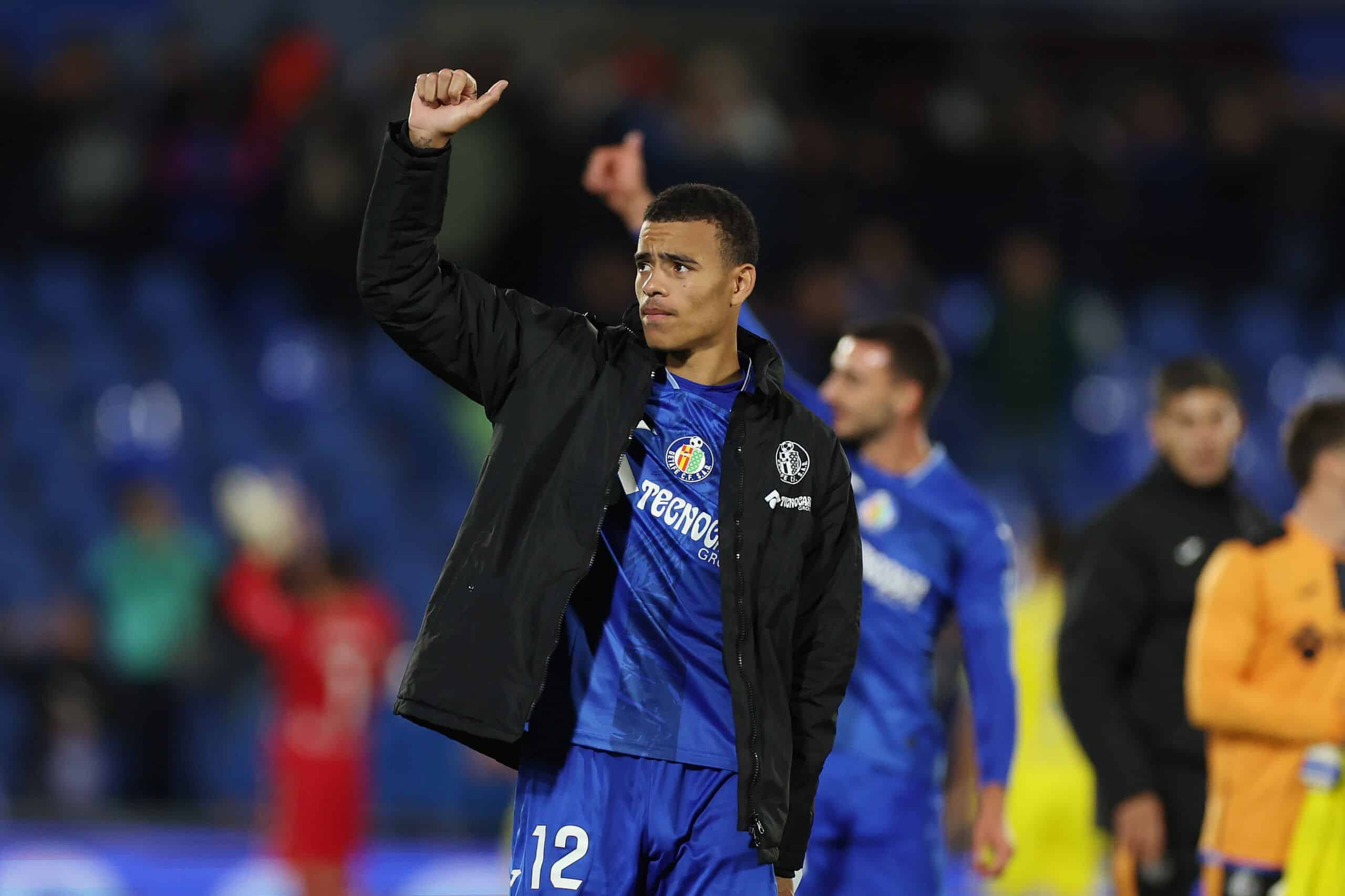 GETAFE, SPAIN - NOVEMBER 06: Mason Greenwood of Getafe CF shows appreciation to the fans at full-time after their team's victory in the LaLiga EA Sports match between Getafe CF and Cadiz CF at Coliseum on November 06, 2023 in Getafe, Spain. (Photo by Florencia Tan Jun/Getty Images)