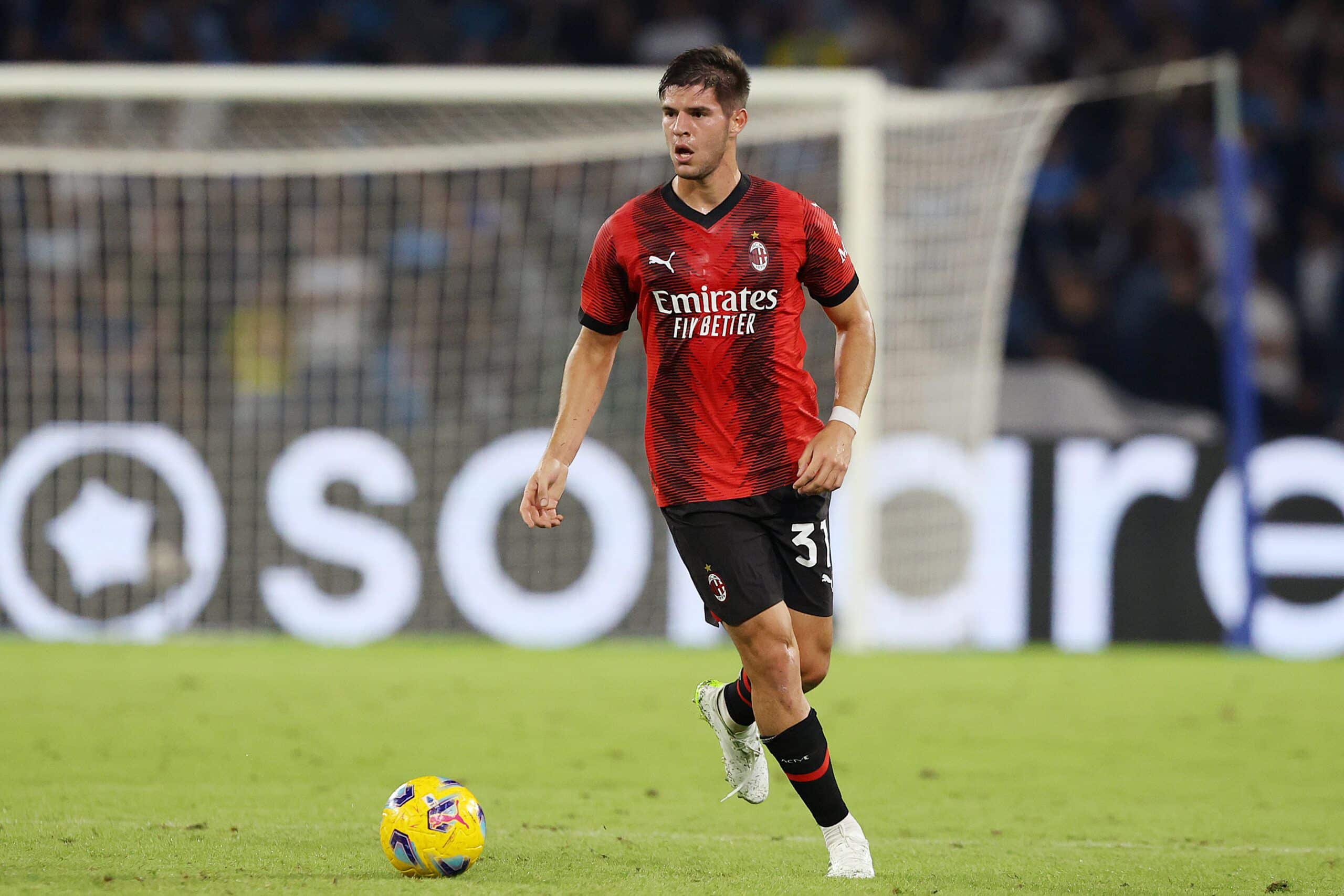 NAPLES, ITALY - OCTOBER 29: Marco Pellegrino of AC Milan during the Serie A TIM match between SSC Napoli and AC Milan at Stadio Diego Armando Maradona on October 29, 2023 in Naples, Italy. (Photo by Francesco Pecoraro/Getty Images)
