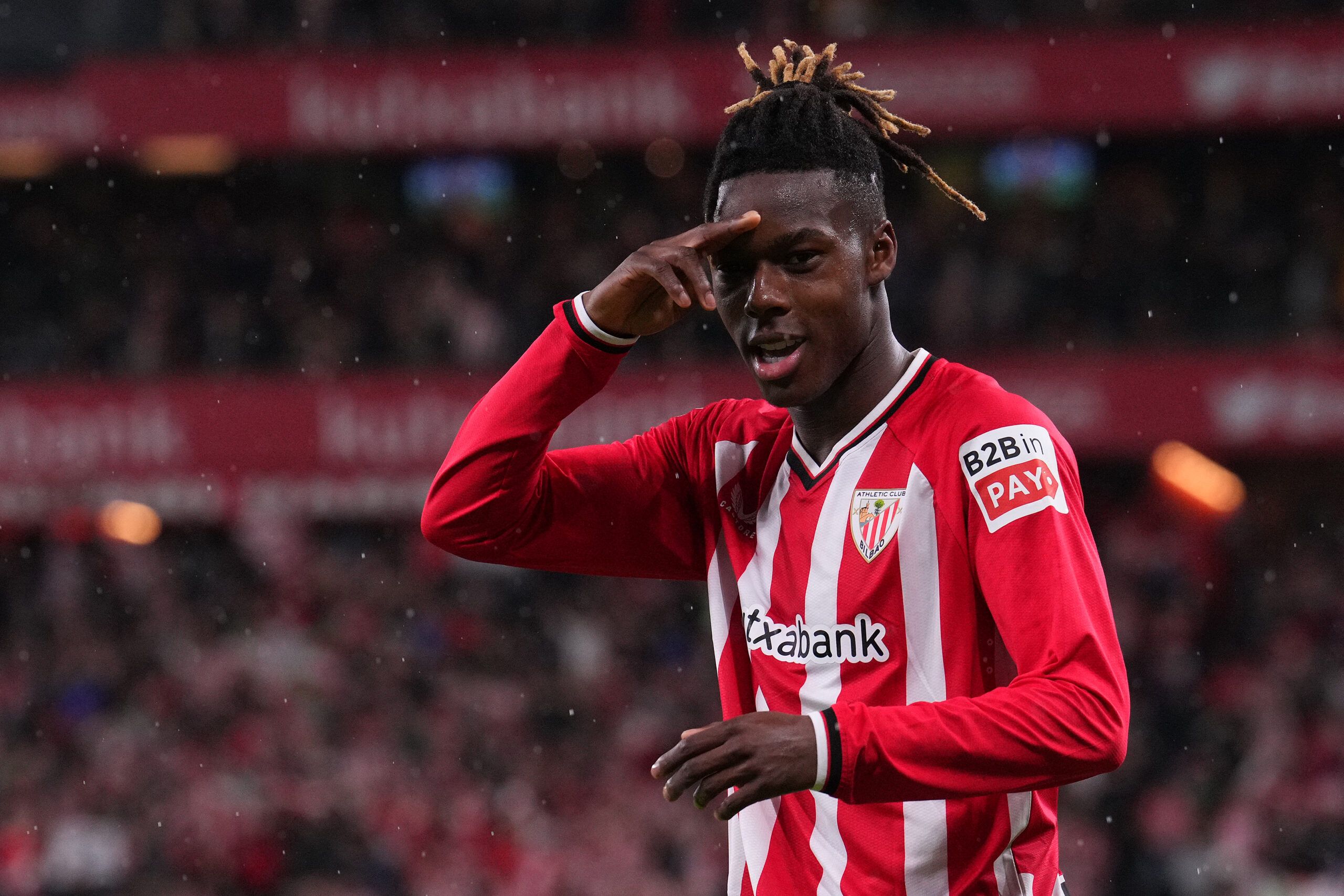 BILBAO, SPAIN - FEBRUARY 29: Nico Williams of Athletic Bilbao celebrates scoring the 2nd goal during the Copa del Rey Semifinal match between Athletic Club Bilbao and Atletico de Madrid at San Mames Stadium on February 29, 2024 in Bilbao, Spain. (Photo by Juan Manuel Serrano Arce/Getty Images)