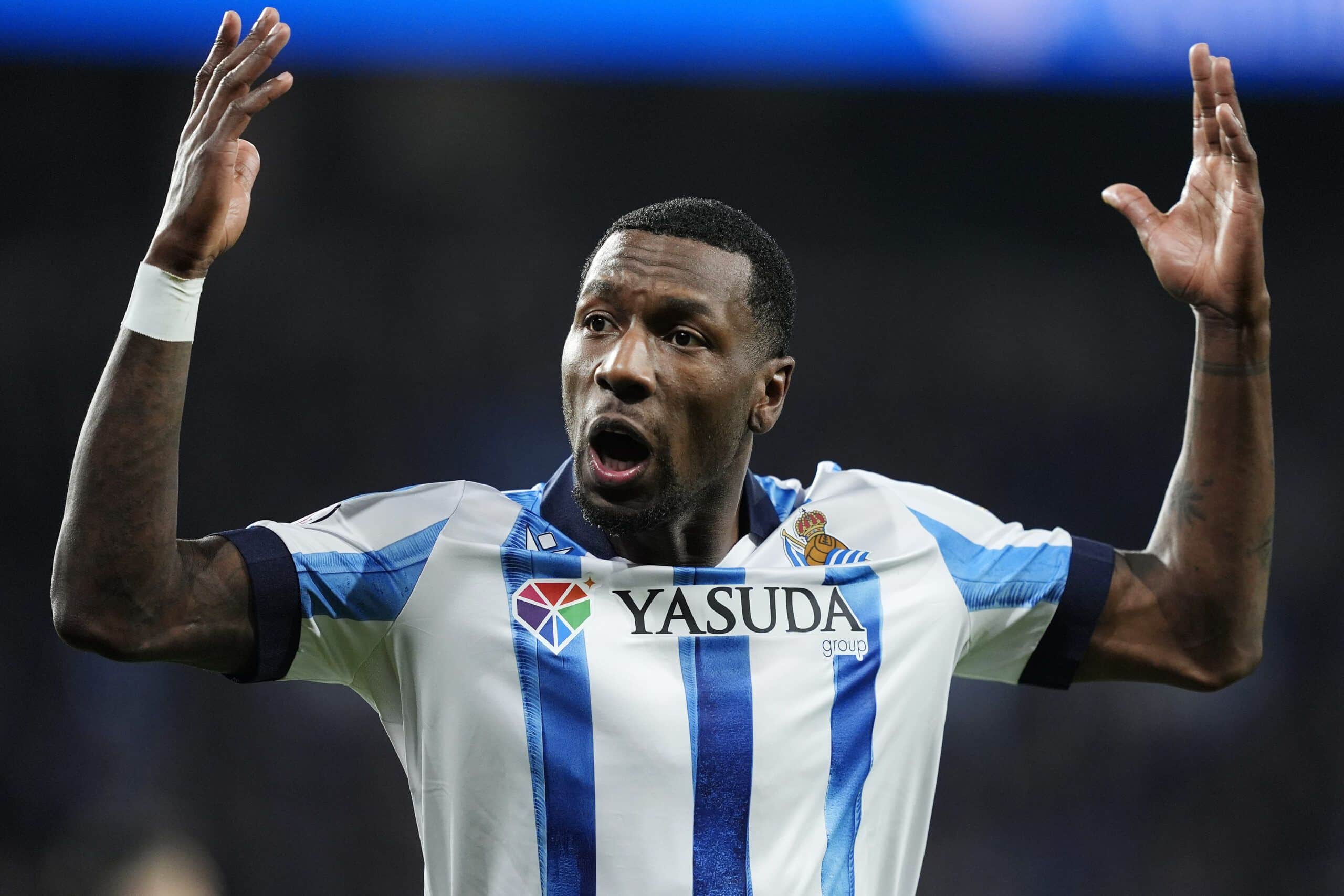 SAN SEBASTIAN, SPAIN - FEBRUARY 27: Sheraldo Becker of Real Sociedad reacts during the Copa del Rey Semifinal match between Real Sociedad and RCD Mallorca at Reale Arena on February 27, 2024 in San Sebastian, Spain. (Photo by Juan Manuel Serrano Arce/Getty Images)