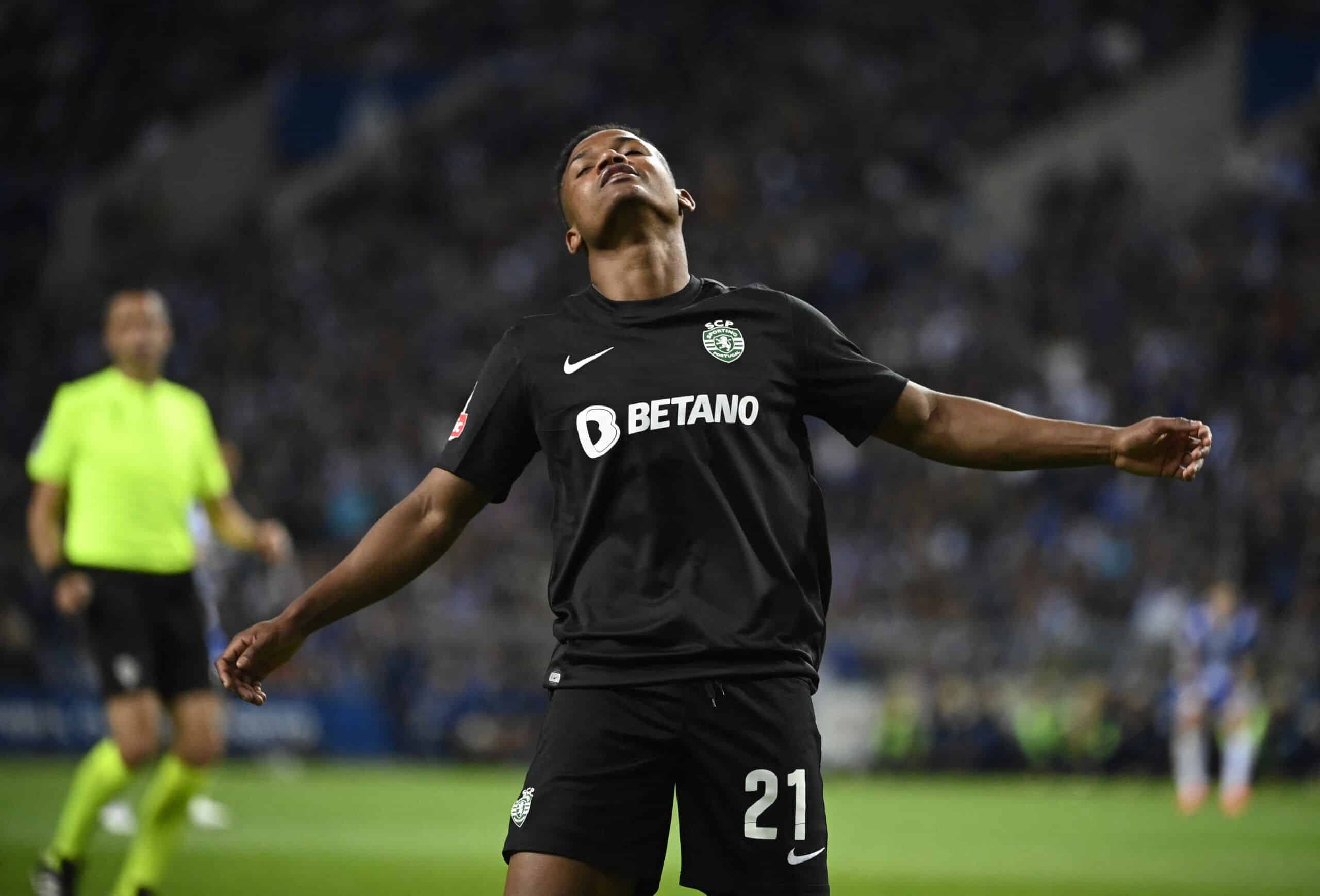 Sporting Lisbon's Mozambican forward #21 Geny Catamo reacts during the Portuguese League football match between FC Porto and Sporting CP at the Dragao stadium in Porto on April 28, 2024. (Photo by MIGUEL RIOPA / AFP) (Photo by MIGUEL RIOPA/AFP via Getty Images)