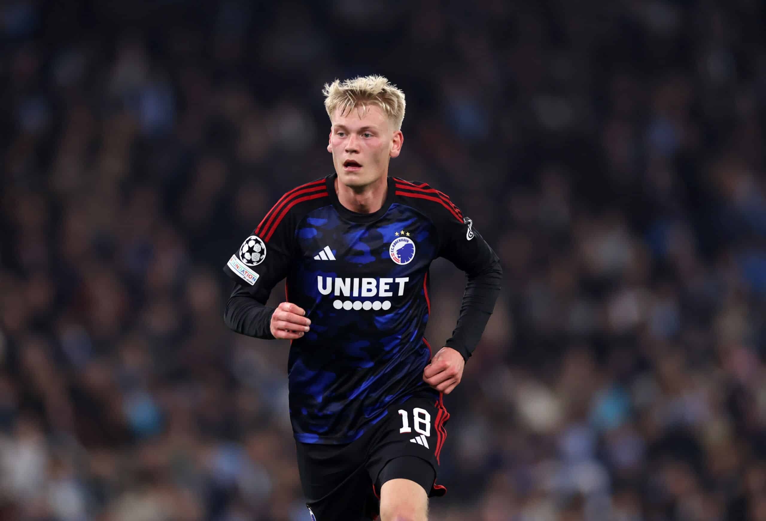 MANCHESTER, ENGLAND - MARCH 06: Orri Oskarsson of FC Copenhagen during the UEFA Champions League 2023/24 round of 16 second leg match between Manchester City and F.C. Copenhagen at Etihad Stadium on March 06, 2024 in Manchester, England. (Photo by Catherine Ivill/Getty Images)