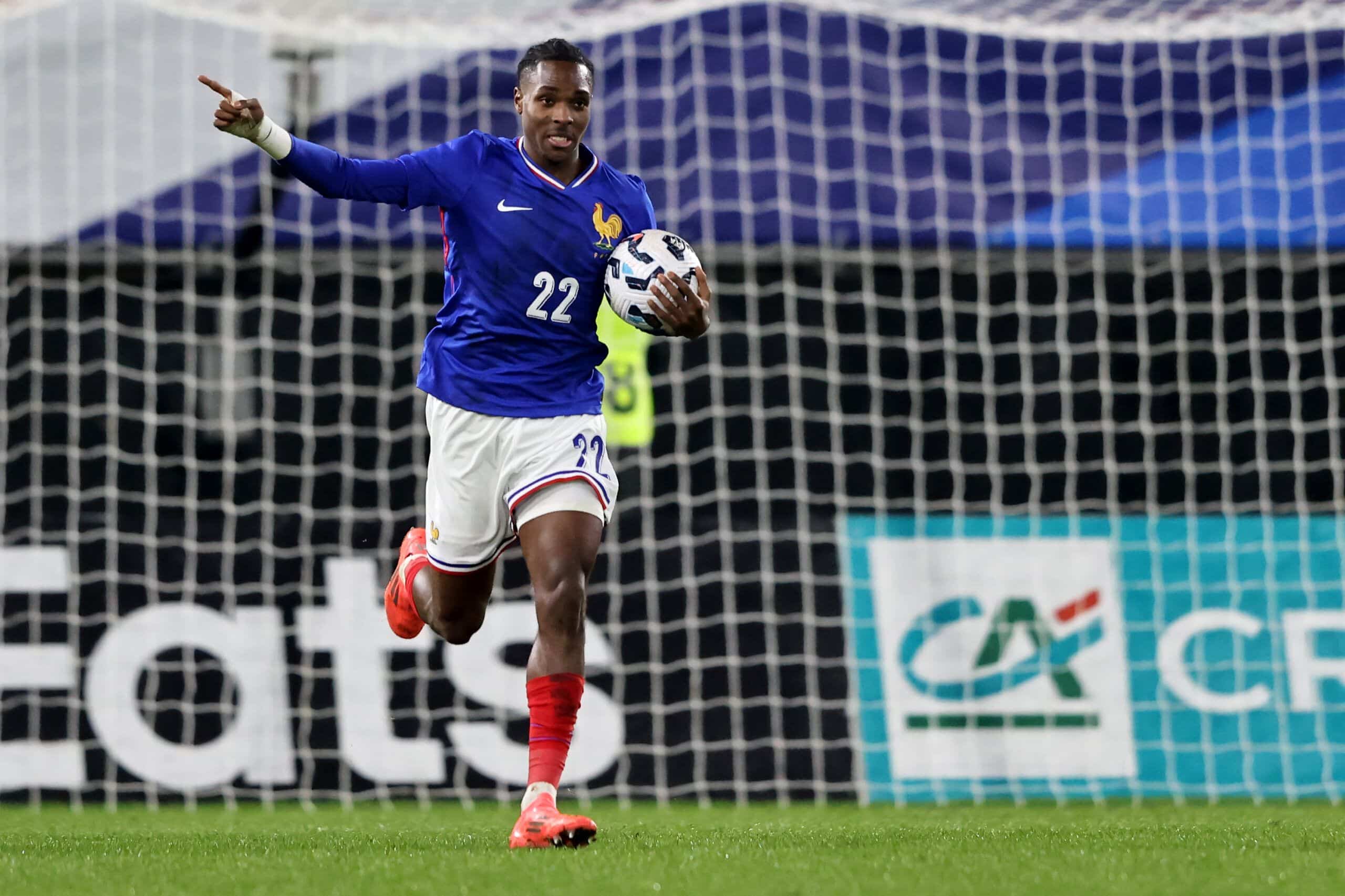 VALENCIENNES, FRANCE - NOVEMBER 19: Mathys Tel of France celebrates the second goal during the friendly match between France U21 and Germany U21 at Stade du Hainaut on November 19, 2024 in Valenciennes, France (Photo by Christof Koepsel/Getty Images)
