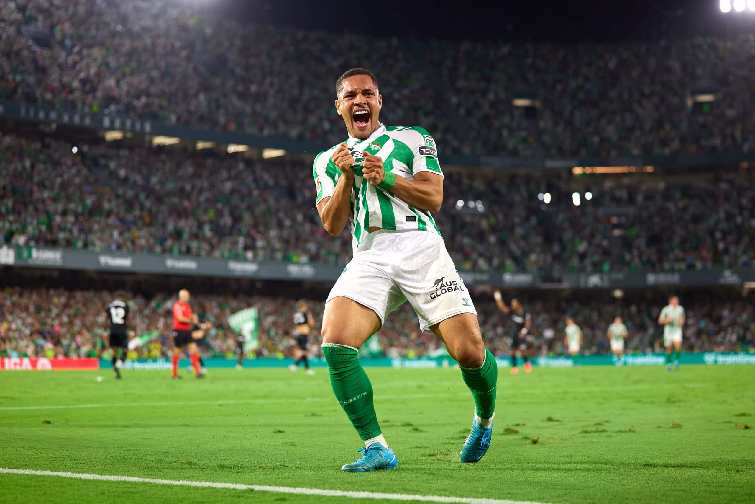 SEVILLE, SPAIN - SEPTEMBER 13: Vitor Roque of Real Betis celebrates after scoring the teams second goal during the LaLiga match between Real Betis Balompie and CD Leganes  at Estadio Benito Villamarin on September 13, 2024 in Seville, Spain. (Photo by Fran Santiago/Getty Images)