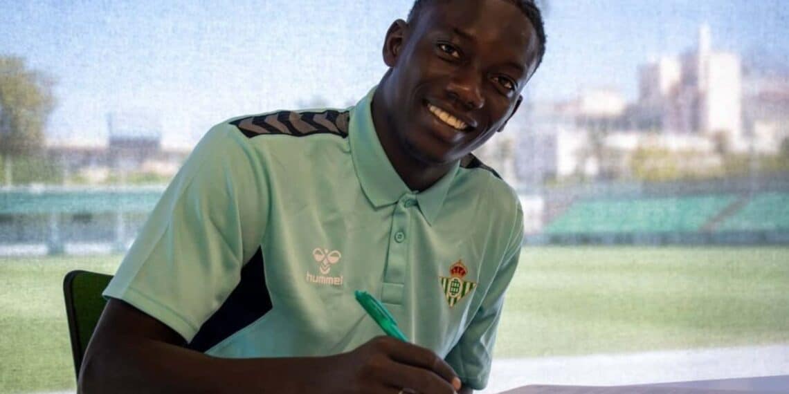 Souleymane Faye Granada Betis