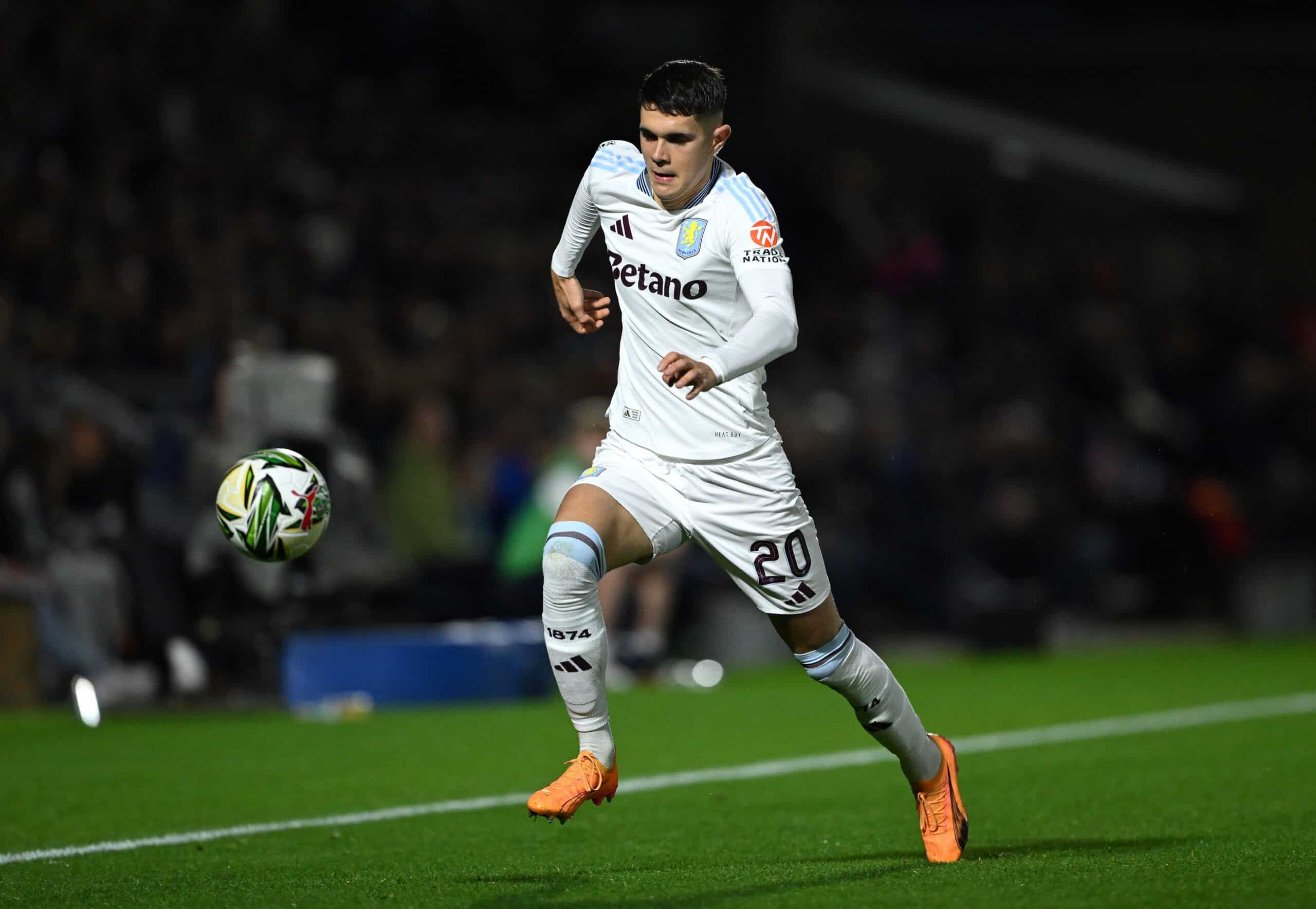 HIGH WYCOMBE, ENGLAND - SEPTEMBER 24:  Kosta Nedeljkovic of Aston Villa runs for the ball during the Carabao Cup Third Round match between Wycombe Wanderers and Aston Villa at Adams Park on September 24, 2024 in High Wycombe, England. (Photo by Shaun Botterill/Getty Images)