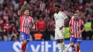 Correa celebra su tanto frente al Real Madrid en el derbi del Metropolitano.