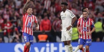 Correa celebra su tanto frente al Real Madrid en el derbi del Metropolitano.