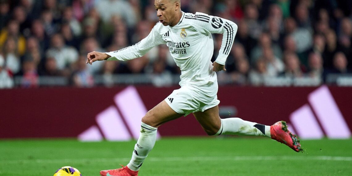 a qué hora es el real madrid hoy, a quéh ora juega el real madrid hoy, horario manchester city real madrid hoy,