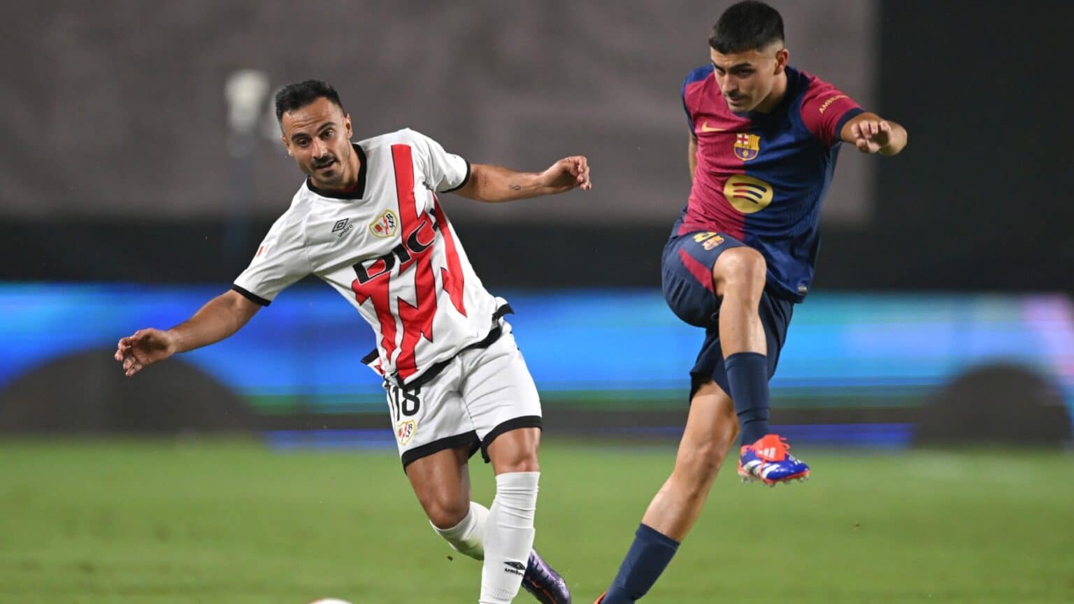 Onces confirmados FC Barcelona Rayo Vallecano Hector Fort la sorpresa