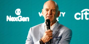 Adrian Newey Alonso GP Australia