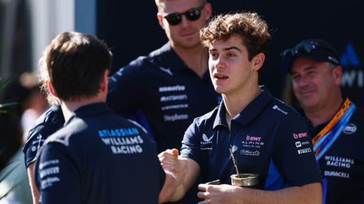 Colapinto se queda Alpine