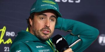 Fernando Alonso Aston Martin China