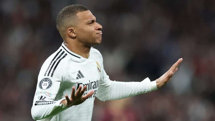 Mbappé alineación Real Madrid