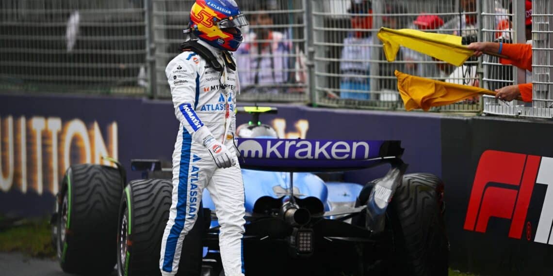 Motivos abandono Carlos Sainz