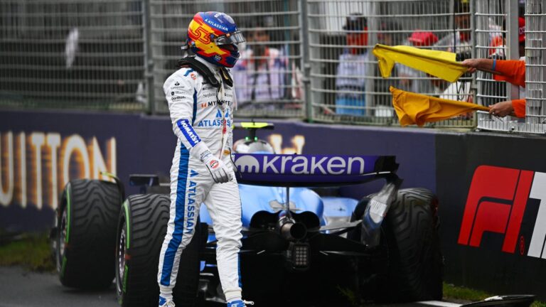 Motivos abandono Carlos Sainz