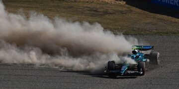 Fernando Alonso fondo plano