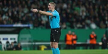 Barça borussia árbitro