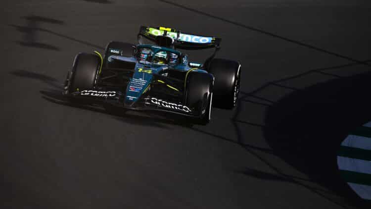 Fernando Alonso exprime su Aston Martin y saldrá 13º en Arabia Saudí