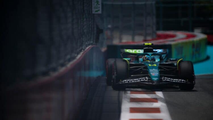 Aston Martin Fernando Alonso