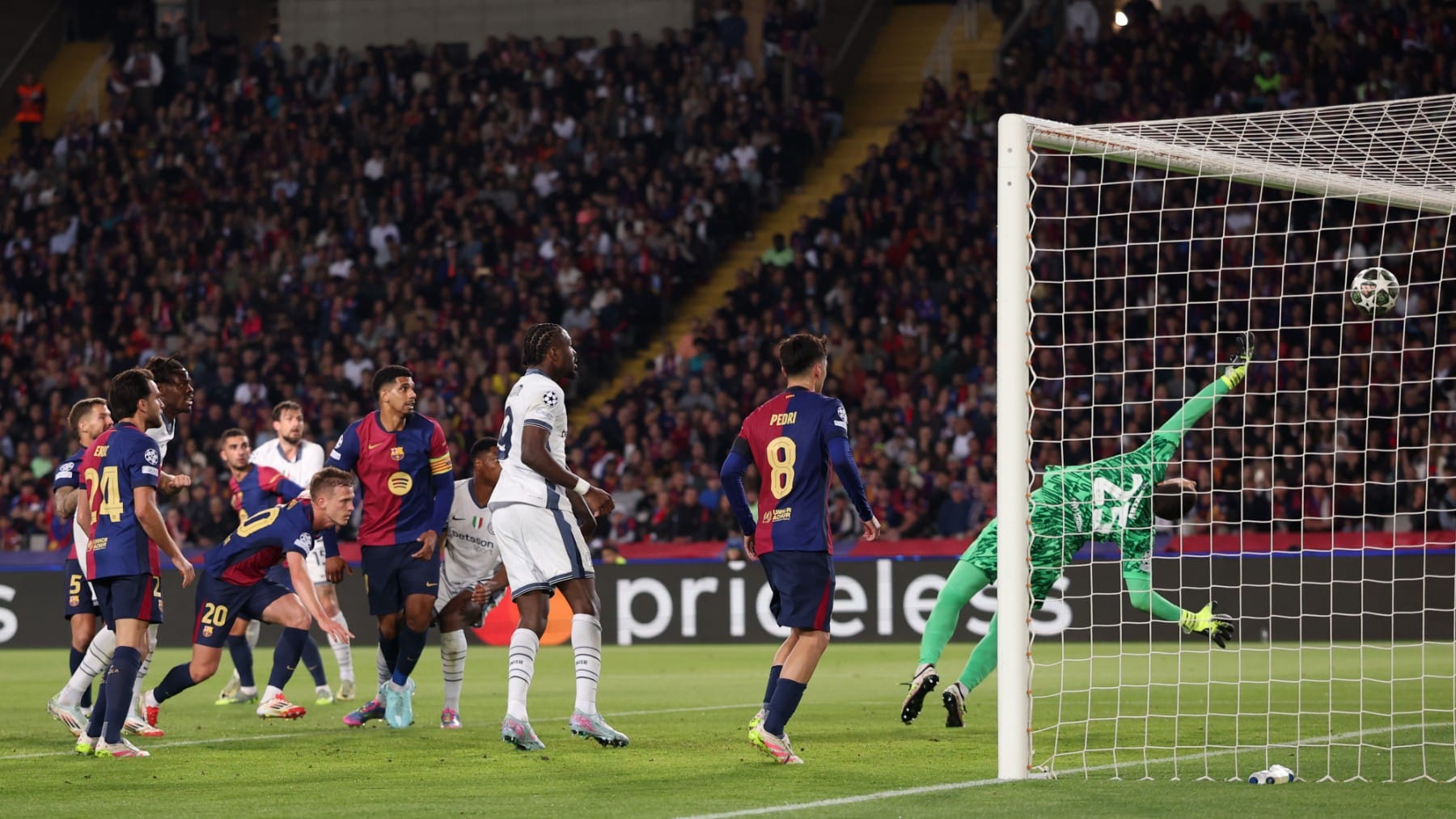 bARÇA CÓRNER