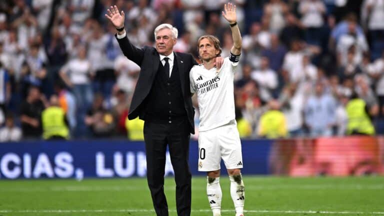 Homenaje despedida Ancelotti Modric Real Madrid