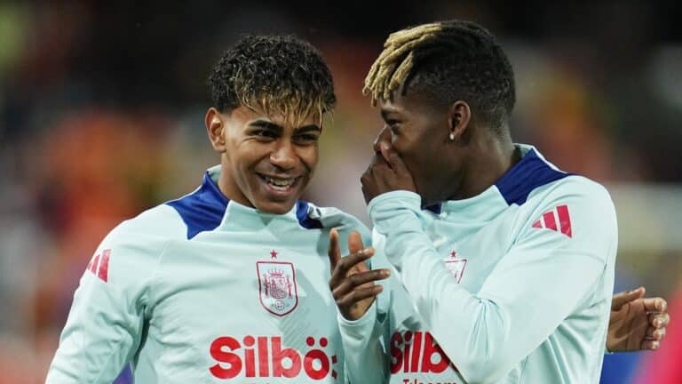 Lamine Yamal y Nico Williams