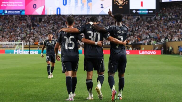 Real Madrid Arda Vini gonzalo Xabi Alonso