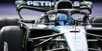 Russell emerge como candidato a la pole en Canadá; Alonso ilusiona con un 'top' 5