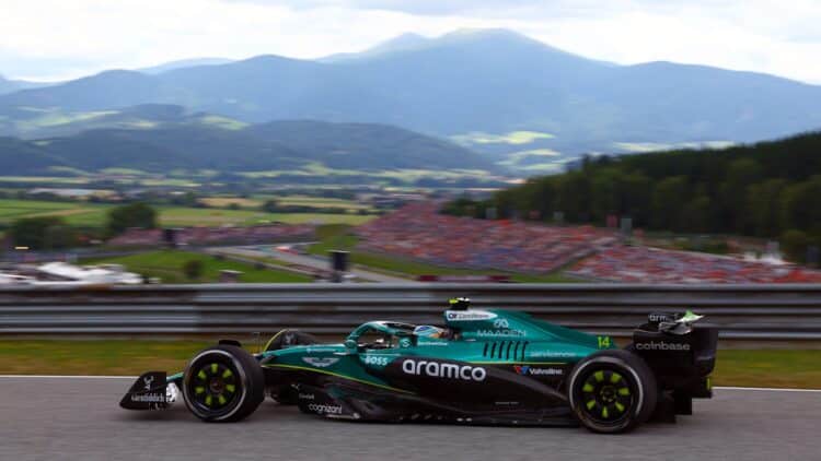 Alonso reto Aston Martin podio